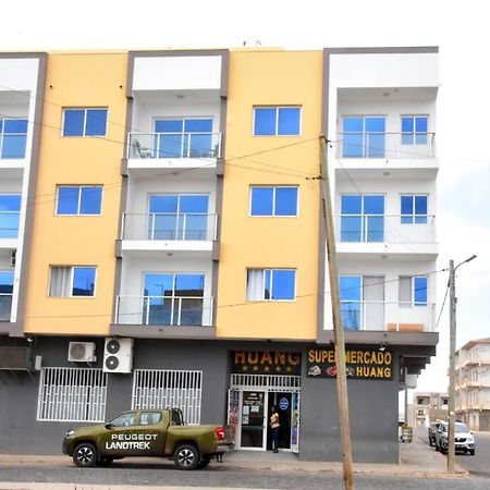 Lovely - Luxury 3 Bedrooms 500M From The Beach. Santa Maria Buitenkant foto